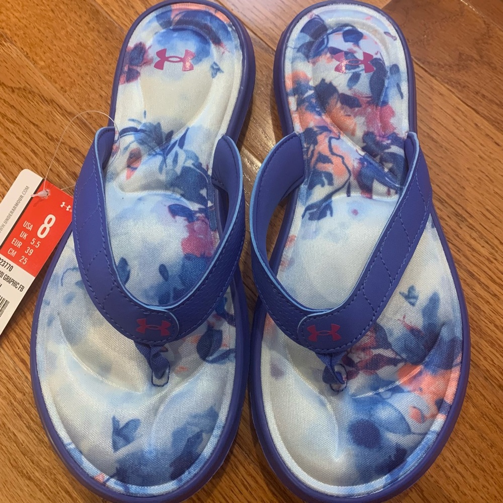 NWT Under Armour Flip Flops